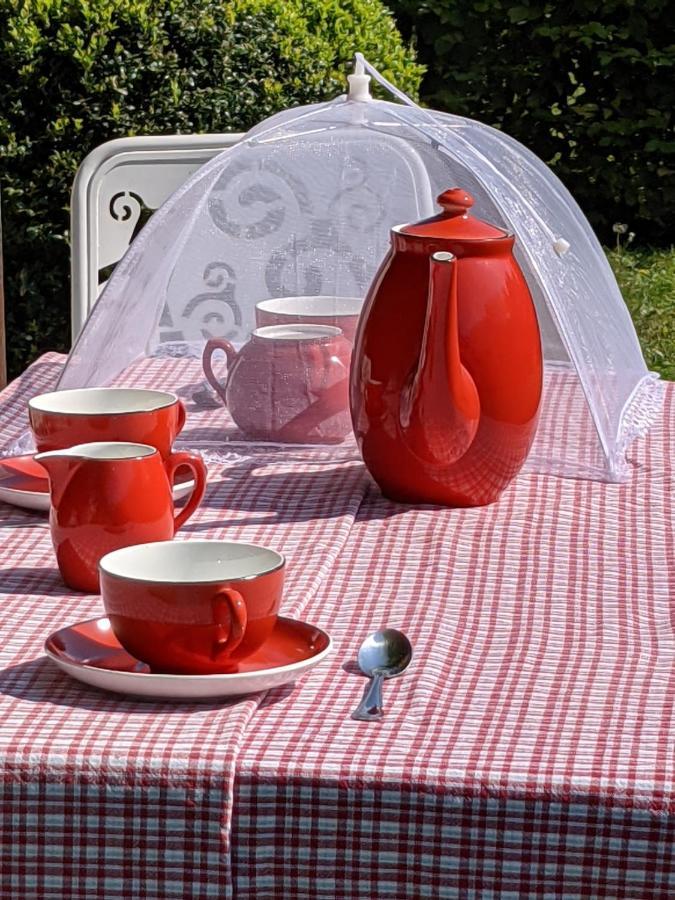 Bed and Breakfast La Grange De Dourlers Экстерьер фото